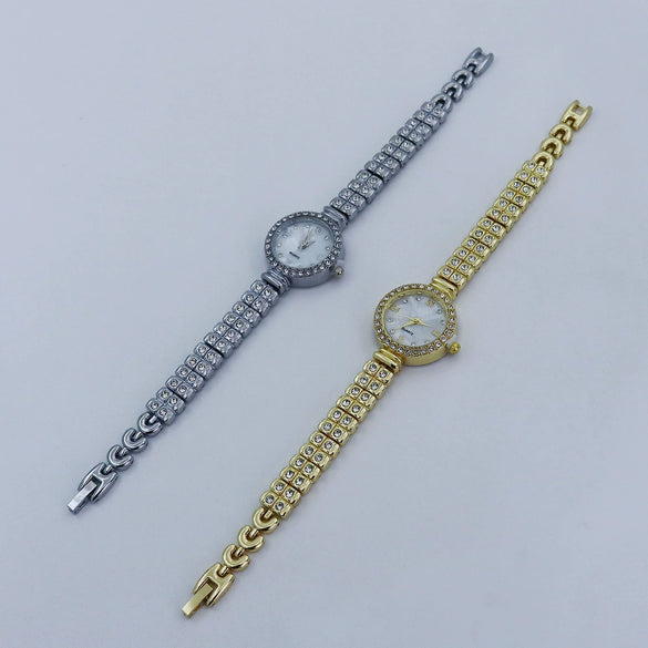 Women's Alloy Casual Round Dial Diamondencrusted Watch