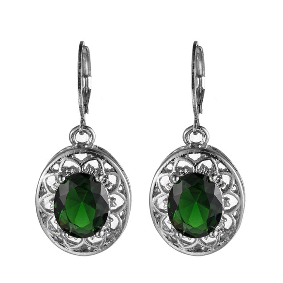Women's Alloy Eggshaped Hollow Petal Ear Buckle Pendant Necklace With Electroplating And Original Geometric Design