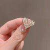 Women's Alloy Electroplating Flower Style Brooch