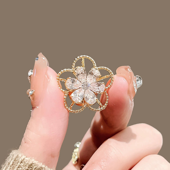 Women's Alloy Flower Brooch With Electroplating Natural Style