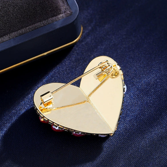Women's Alloy Flower Pattern Electroplated Pearl Brooch Fashion Light Luxury Niche Elegant Corsage Pin Accessories