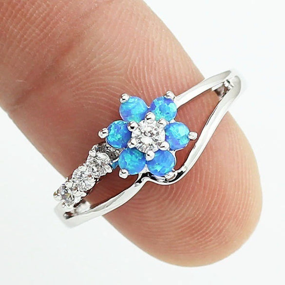 Women's Alloy Flower Ring With Faux Opal And Zircon Design