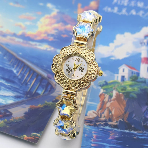 Women's Alloy Flowershaped Leisure Luxury Watch