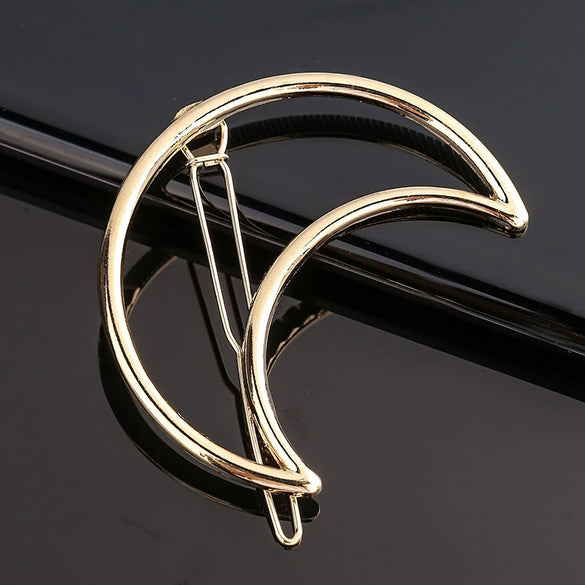 Women's Alloy Frog And Triangle Moon Hair Clip Electroplated Side Barrette With Simple Decorative Design
