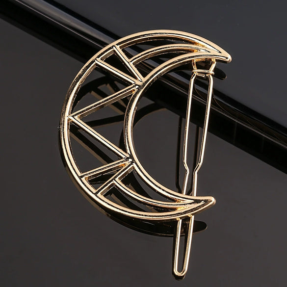 Women's Alloy Frog And Triangle Moon Hair Clip Electroplated Side Barrette With Simple Decorative Design