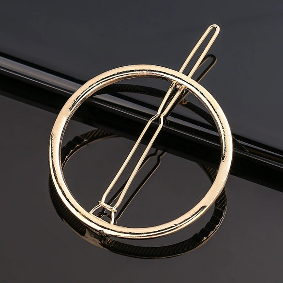 Women's Alloy Frog And Triangle Moon Hair Clip Electroplated Side Barrette With Simple Decorative Design