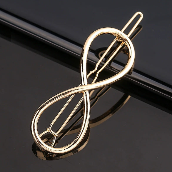 Women's Alloy Frog And Triangle Moon Hair Clip Electroplated Side Barrette With Simple Decorative Design