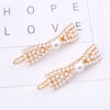 Women's Alloy Frog Clip Hairpin With Highbright Pearl Bow Tie And Electroplating Process