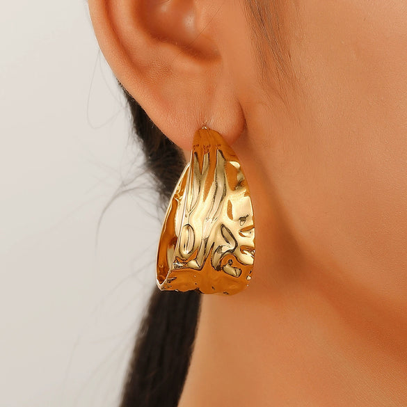 Women's Alloy Geometric Cshaped Pleated Concave And Convex Retro Cold Style Electroplated Earrings