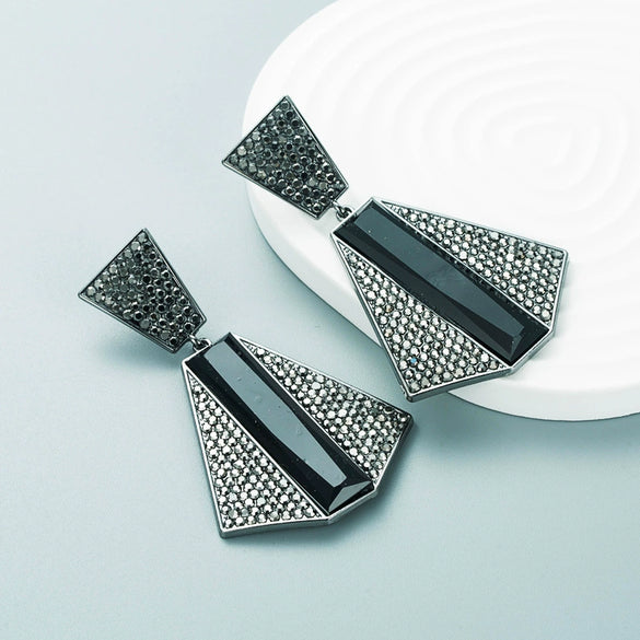 Women's Alloy Geometric Drop Earrings With Sparkling Diamond Embellishment Long Exaggerated Fashion Statement Design