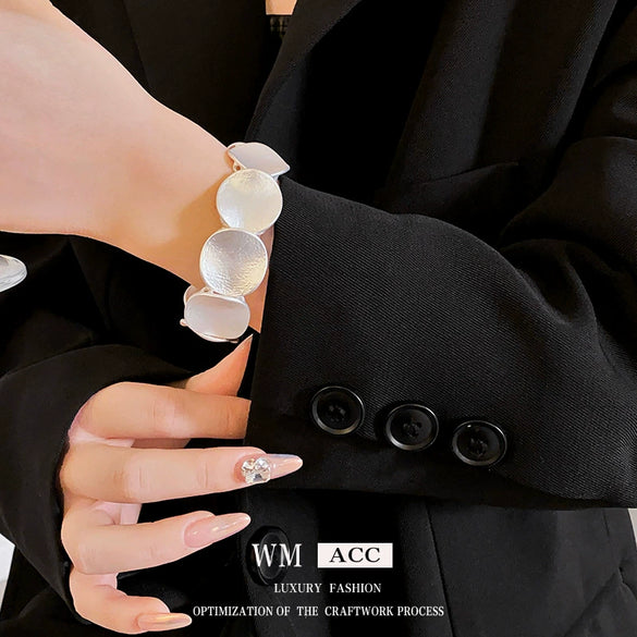 Women's Alloy Geometric Round Stitching Metal Electroplating Bracelet Jewelry