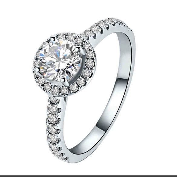 Women's Alloy Geometric Star Pattern Diamond Style Ring With Simple Elegant Design And Non Fading Finish
