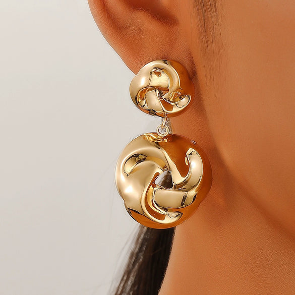 Women's Alloy Geometric Twist Distorted Knot Earrings With Electroplating