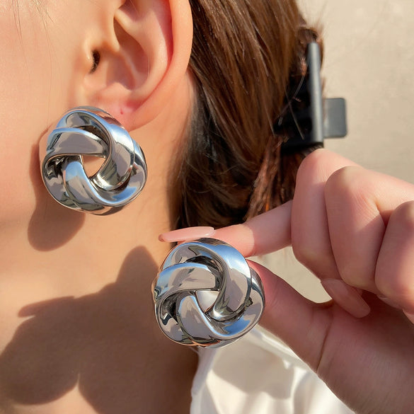 Women's Alloy Geometric Twist Distorted Knot Earrings With Electroplating