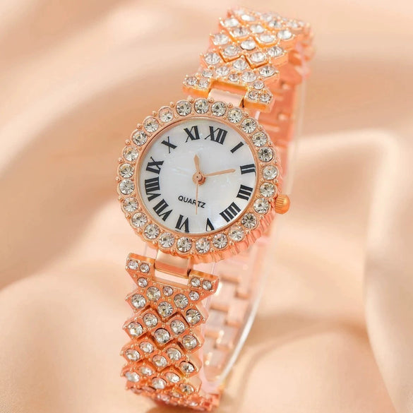 Women's Alloy Glass Quartz Business Style Round Dial Watch