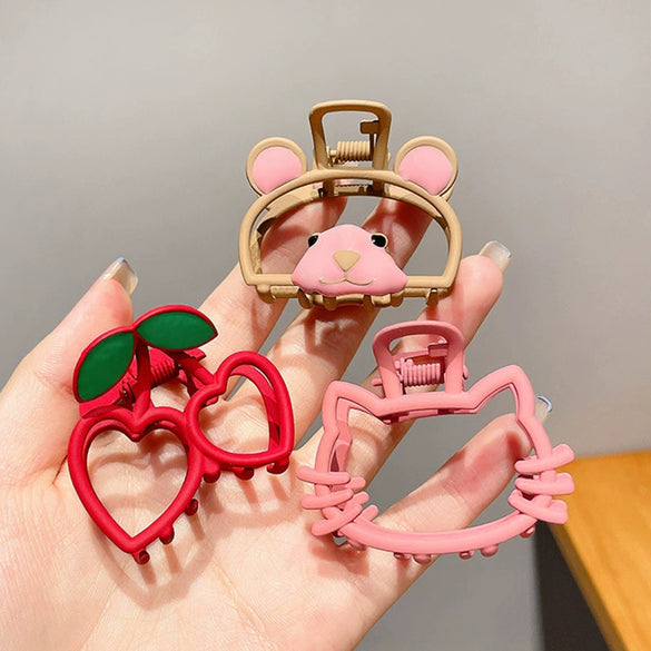 Women's Alloy Handmade Cartoon Cute Little Bear Cat Hollow Grab Clip Hairpin Headwear