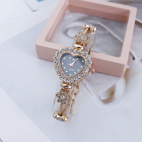 Women's Alloy Heart Shape Fashionable Diamondencrusted Bracelet Watch