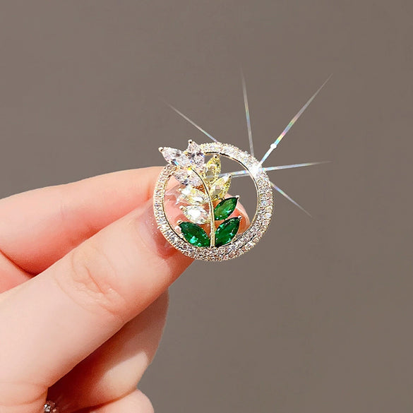 Women's Alloy Imitation Rhinestone Rice Ear Shaped Brooch With Electroplating Treatment