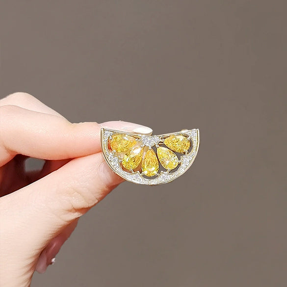 Women's Alloy Lemon Flower Brooch With Electroplating Treatment
