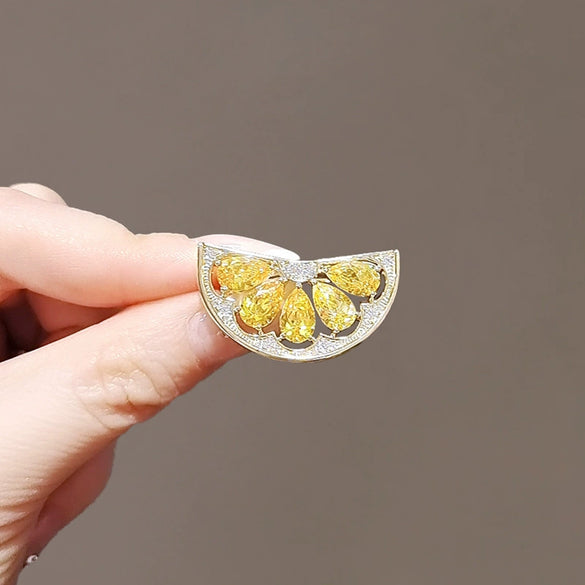 Women's Alloy Lemon Flower Brooch With Electroplating Treatment