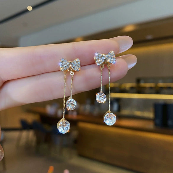 Women's Alloy Light Luxury Diamond Bow Tassel Earrings