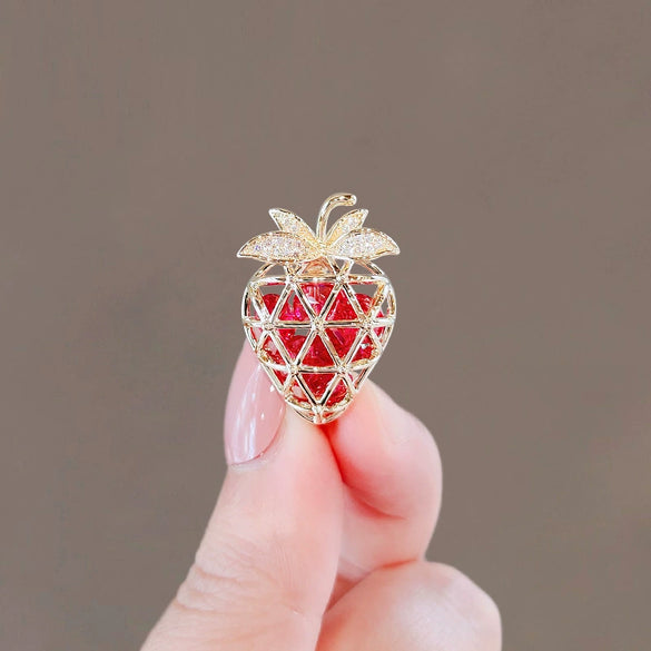 Women's Alloy Natural Flower Pattern Electroplated Antiexposure Brooch