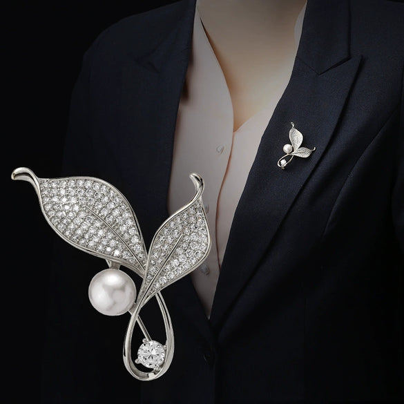 Women's Alloy Natural Plant Flowers Rosemary Brooch Electroplated