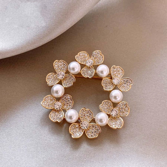 Women's Alloy Pearl Brooch With Electroplating And Natural Plant Flowers Design Highend Clothes Accessory