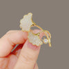 Women's Alloy Pearl Ginkgo Leaf Antilight Electroplated Brooch For Suit And Coat Accessories