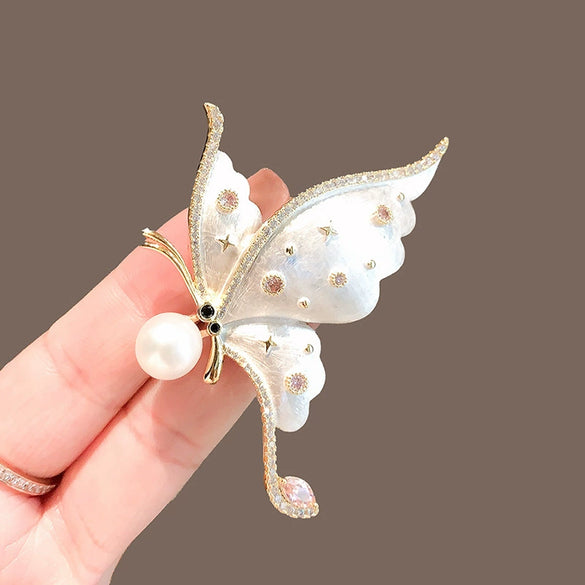 Women's Alloy Pearl Smart Butterfly Brooch With Electroplating
