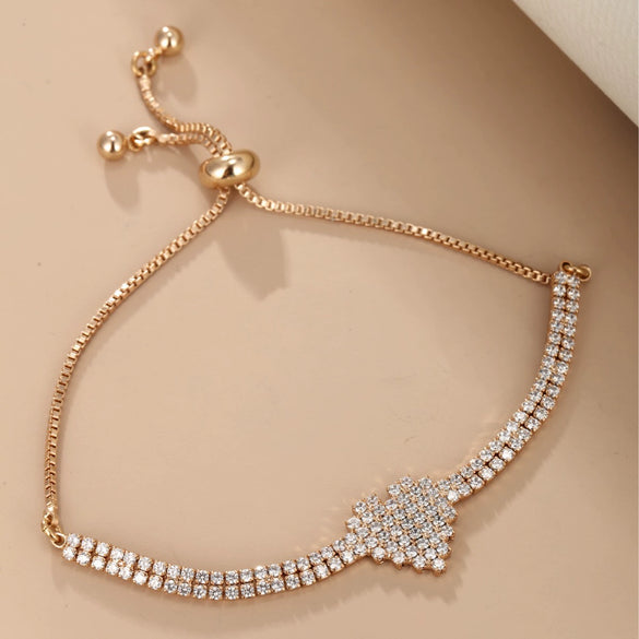 Women's Alloy Pull Box Chain Bracelet With Heart And Flower Shapes Electroplated