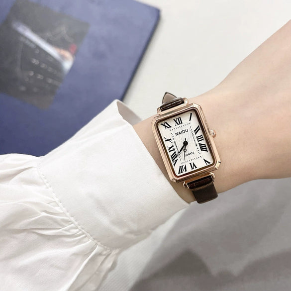 Women's Alloy Rectangular Leisure Watch With Roman Numerals