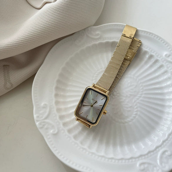 Women's Alloy Rectangular Stud Scale Quartz Watch Leisure Style