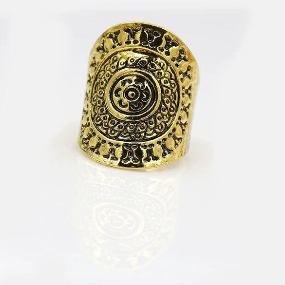 Women's Alloy Retro Carved Geometric Totem Finger Ring With Electroplating