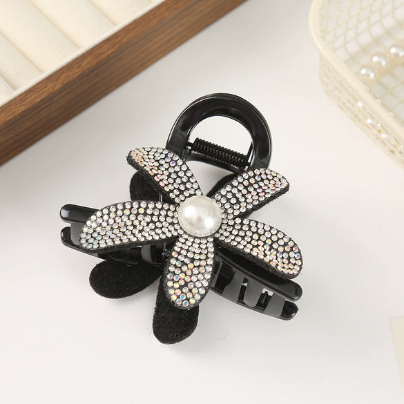 Women's Alloy Rhinestone Flower Hairpin With Electroplating