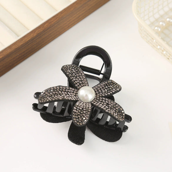 Women's Alloy Rhinestone Flower Hairpin With Electroplating