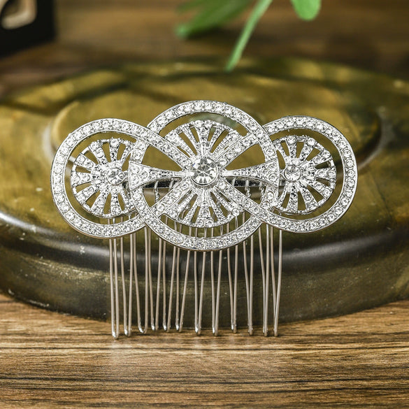 Women's Alloy Rhinestone Hair Comb Bridal Headdress With Rhombus Design Retro Elegant Style