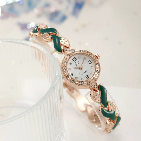 Women's Alloy Round Dial Quartz Watch And Leaf Bracelet Set