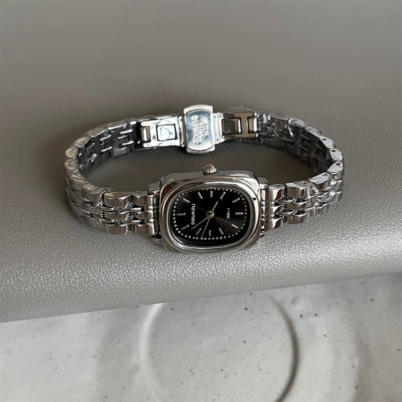 Women's Alloy Square And Round Dial Quartz Watch With Onion Crown And Steel Band