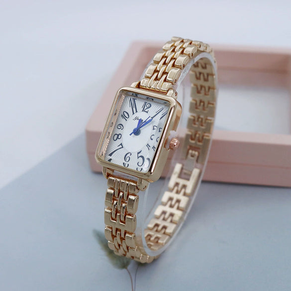 Women's Alloy Square Casual Fashion Quartz Watch