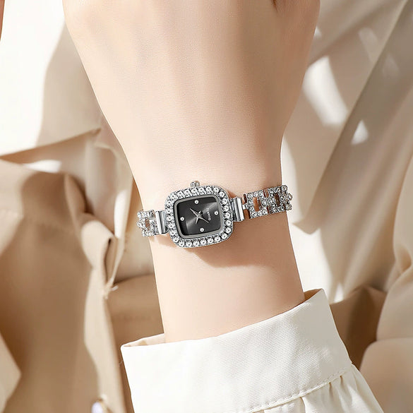 Women's Alloy Square Diamond Bracelet Quartz Watch Fashion Style