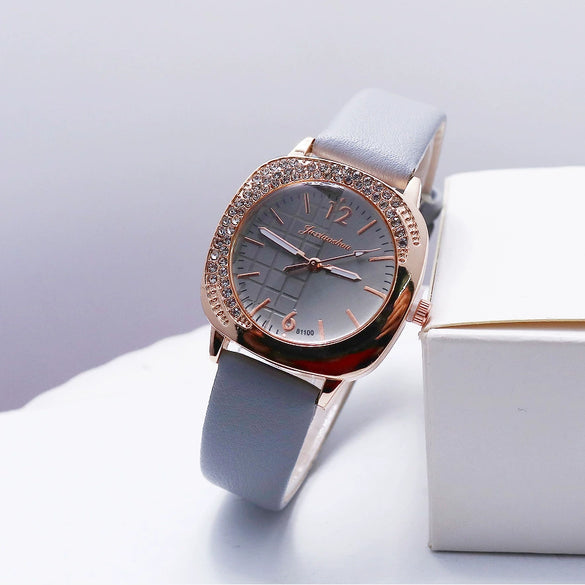 Women's Alloy Square Fashion Quartz Watch With Pu Strap And Diamondencrusted Design