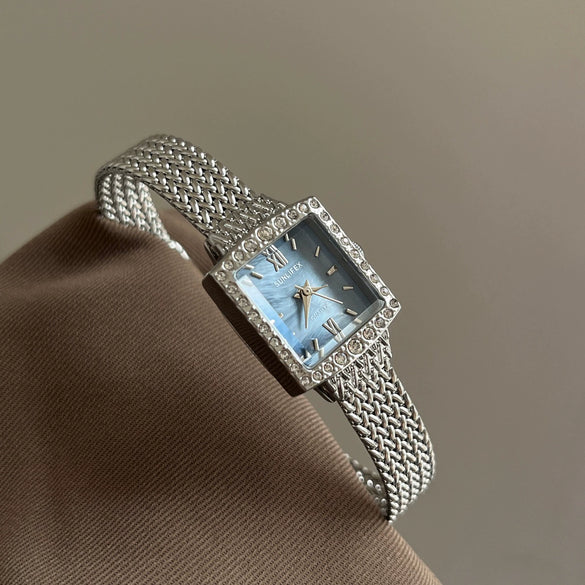 Women's Alloy Stainless Steel Square Dial Retro Luxury Watch