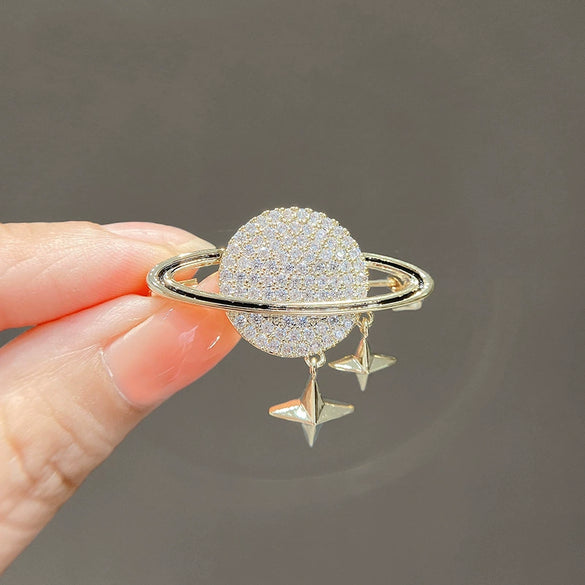 Women's Alloy Star Tassel Brooch With Electroplating Treatment