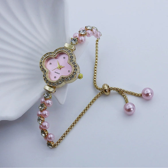 Women's Alloy Strap Flower Shape Fashion Watch With Pearl Diamond Four Leaf Clover Design