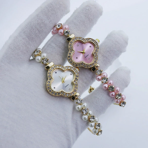 Women's Alloy Strap Flower Shape Fashion Watch With Pearl Diamond Four Leaf Clover Design