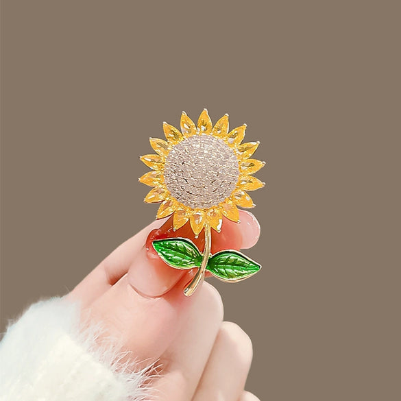 Women's Alloy Sunflower Crystal Brooch With Electroplating Treatment