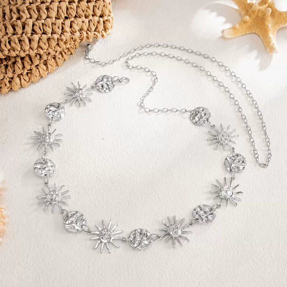 Women's Alloy Sunflower Round Patchwork Waist Chain With Pleated Body Chain Design And Lobster Clasp
