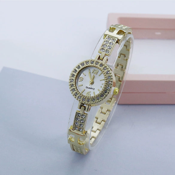 Women's Alloy Watch Round Dial Creative Letters Diamondencrusted Leisure Style