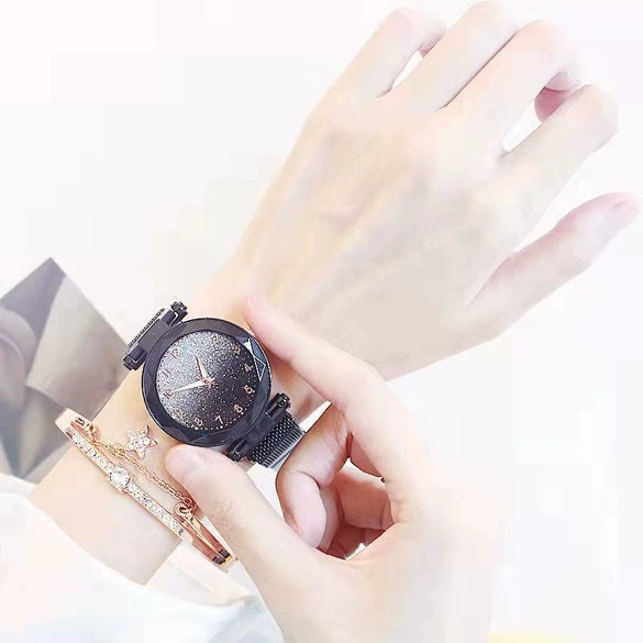 Women's Alloy Watch With Magnet Buckle And Round Dial Leisure Style